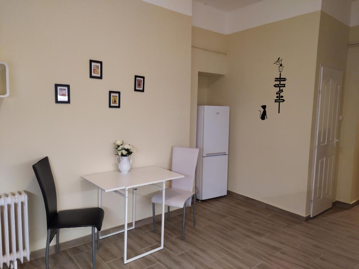 Napraforgo Apartman Tokaj Appartement Buitenkant foto